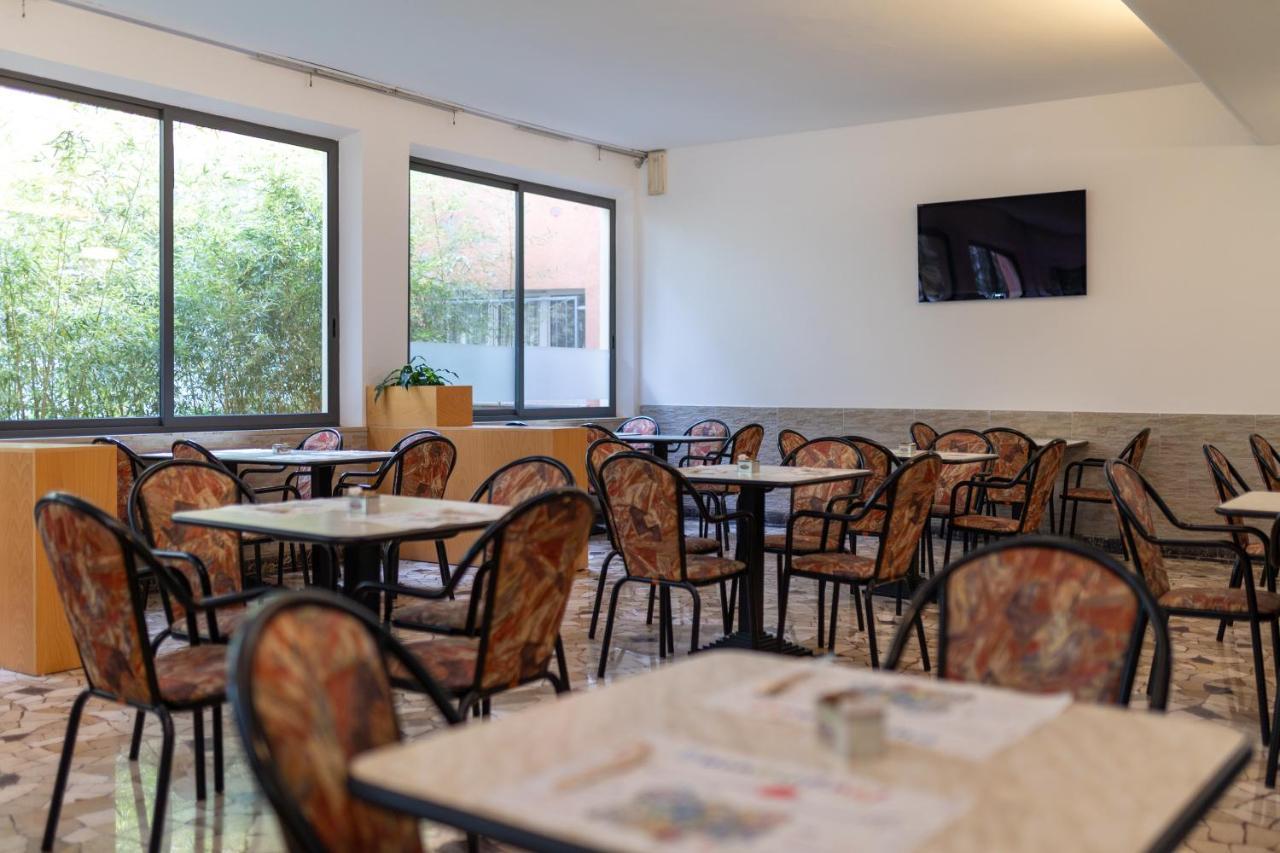 Hotel Villa Merope Rimini Ngoại thất bức ảnh