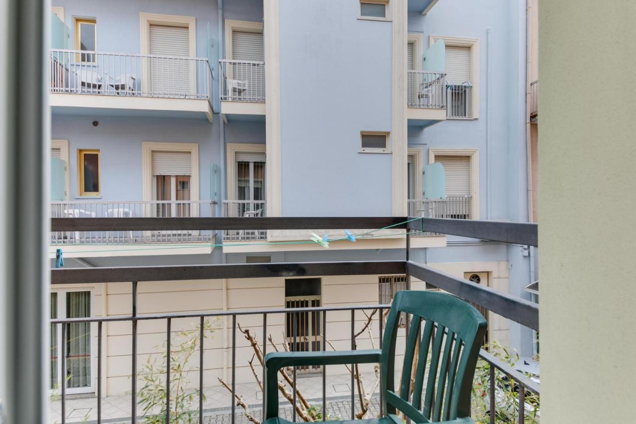 Hotel Villa Merope Rimini Ngoại thất bức ảnh