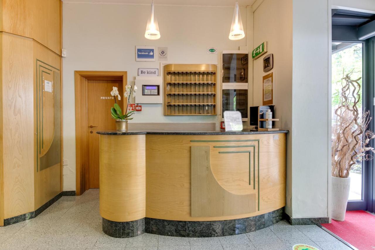 Hotel Villa Merope Rimini Ngoại thất bức ảnh
