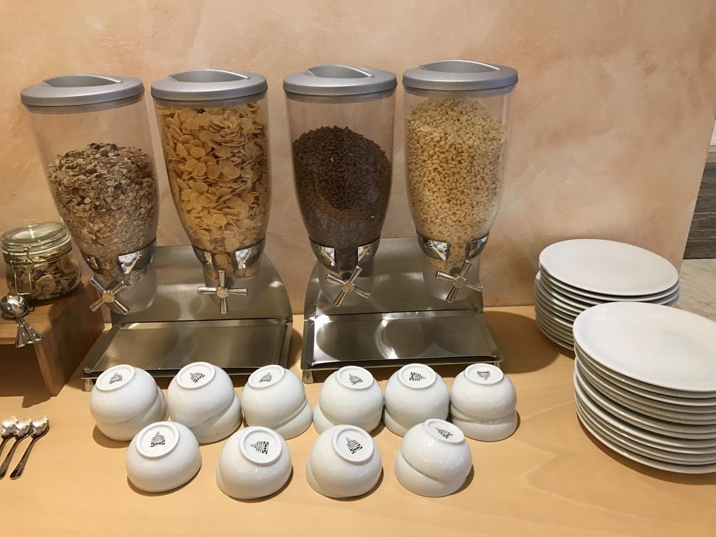 Hotel Villa Merope Rimini Ngoại thất bức ảnh